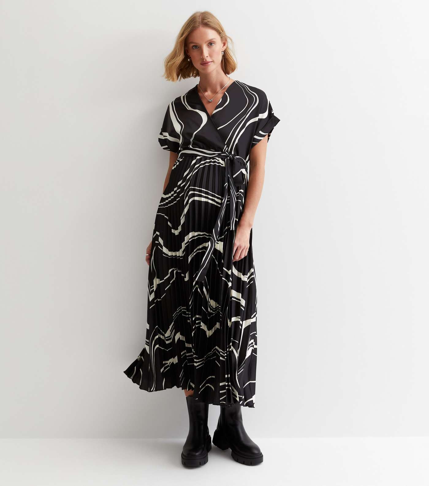Maternity Black Swirl Print Satin Pleated Wrap Midaxi Dress Image 3