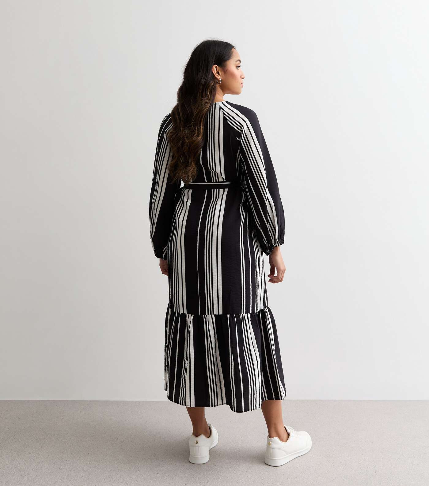 Petite Black Stripe Belted Maxi Dress Image 4
