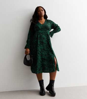 Curves Green Abstract Print Split Hem Midi Dress