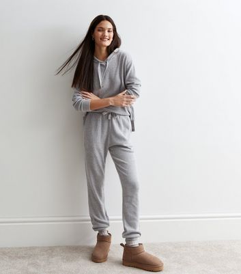 Pyjama hot sale joggers set