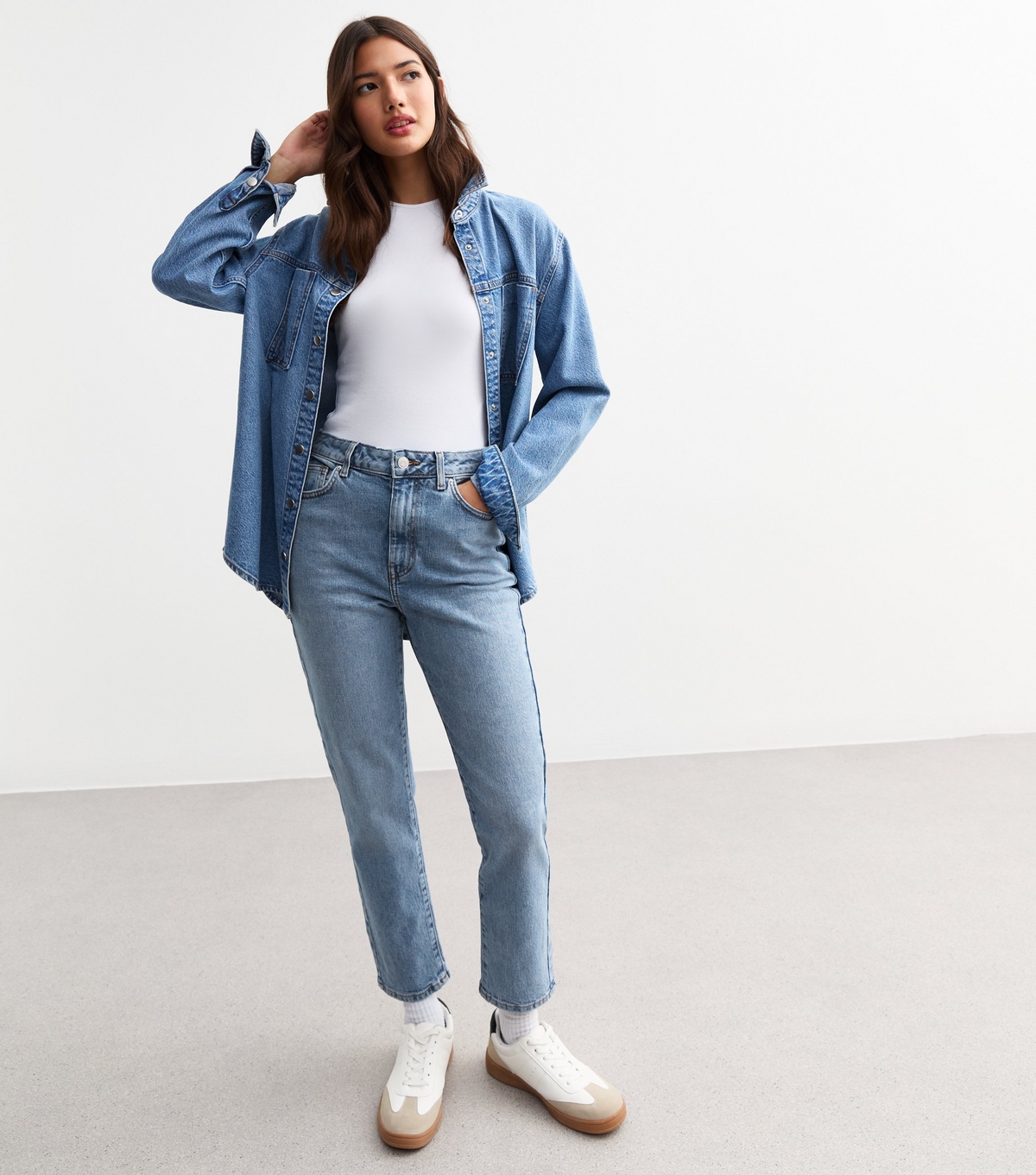 Women's Blue Hannah Ankle Grazer Straight Leg Jeans New Look