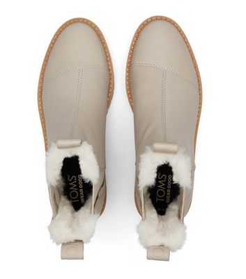 Toms fur sale lined shoes