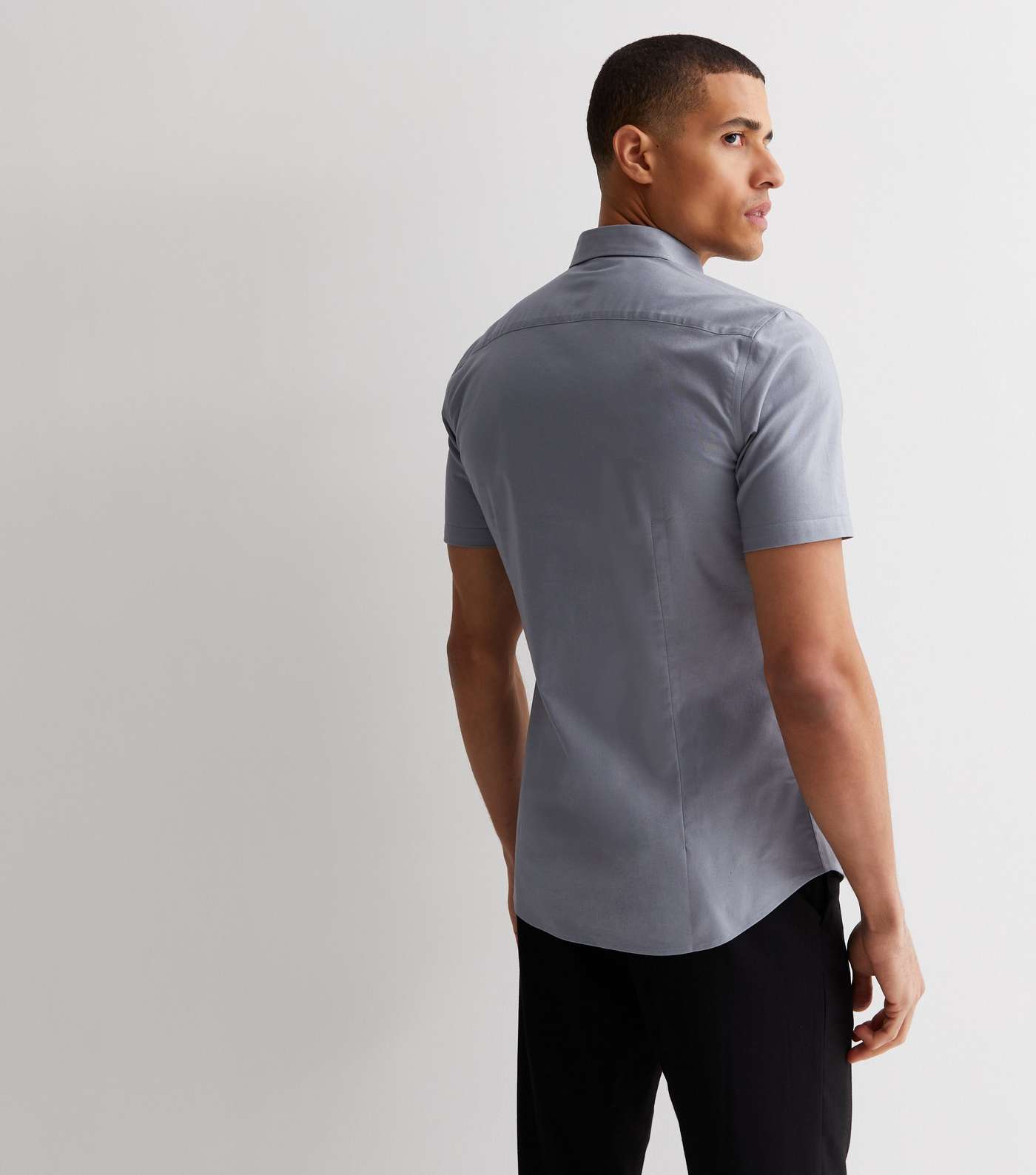Pale Grey Short Sleeve Muscle Fit Oxford Shirt Image 4