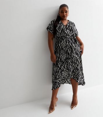 Curves Black Zebra Print Short Sleeve Wrap Midi Dress New Look