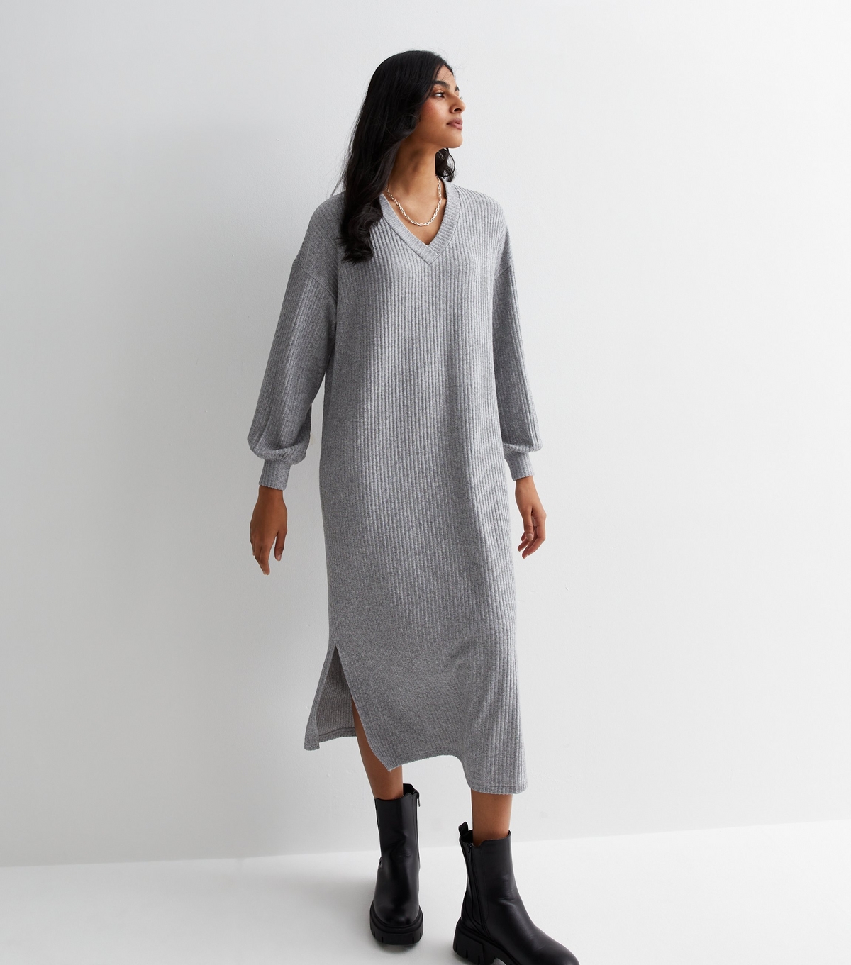 Women's Grey Ribbed Knit V Neck Midi Dress New Look