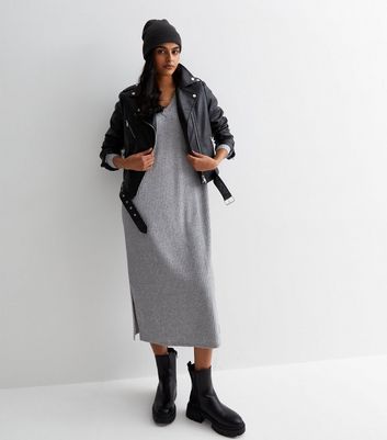 Grey Ribbed Knit V Neck Midi Dress New Look