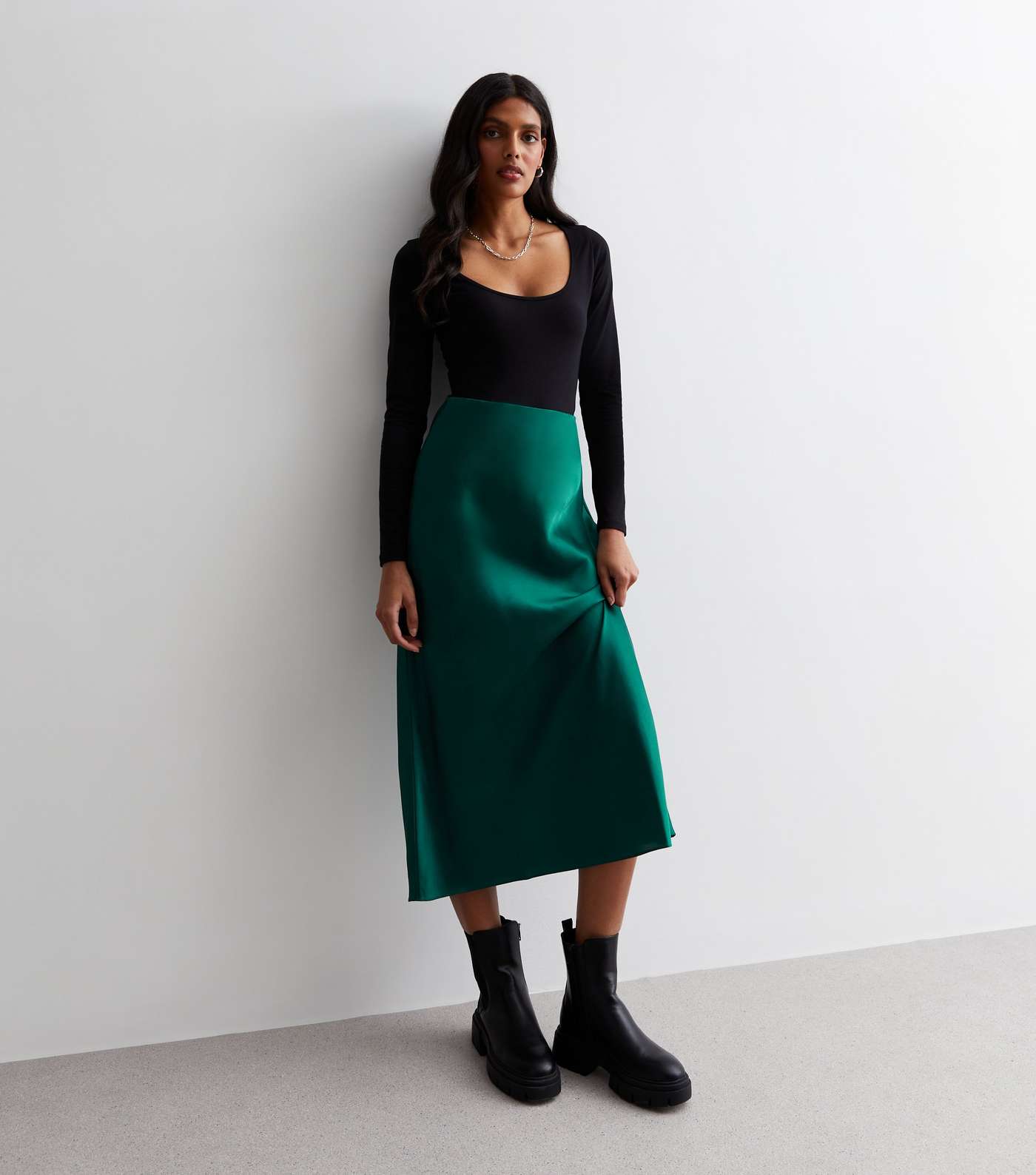 Dark Green Satin Midi Skirt Image 3