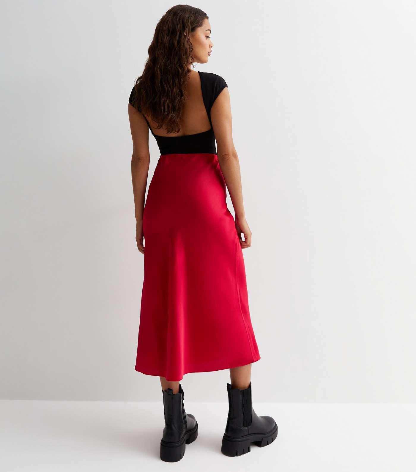 Petite Red Satin Bias Cut Midi Skirt Image 4