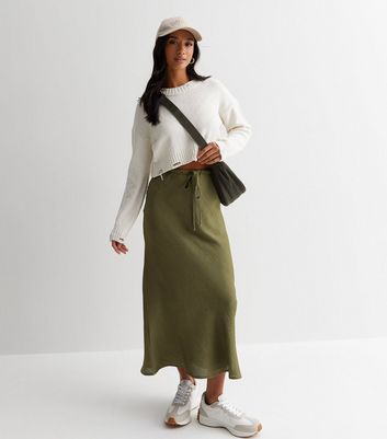 Petite Khaki Textured Satin Tie Waist Midaxi Skirt New Look