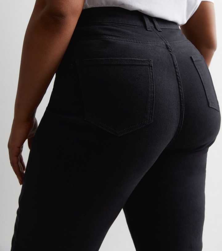 Women's Curvy Ultra High-Rise Black Mom Jeans