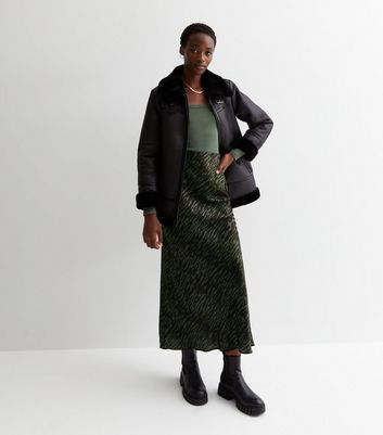 Tall Green Satin Animal Print Bias Cut Midi Skirt New Look