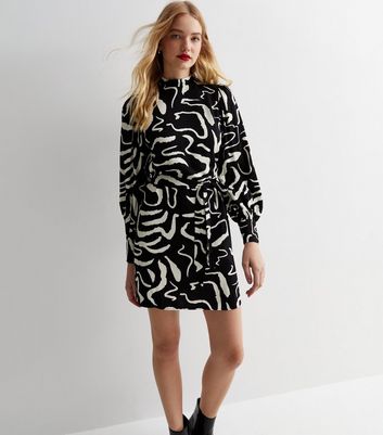 Black printed hot sale belted dress