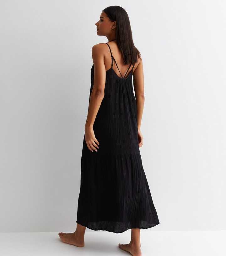 Black Crinkle Tiered Maxi Beach Dress | New Look