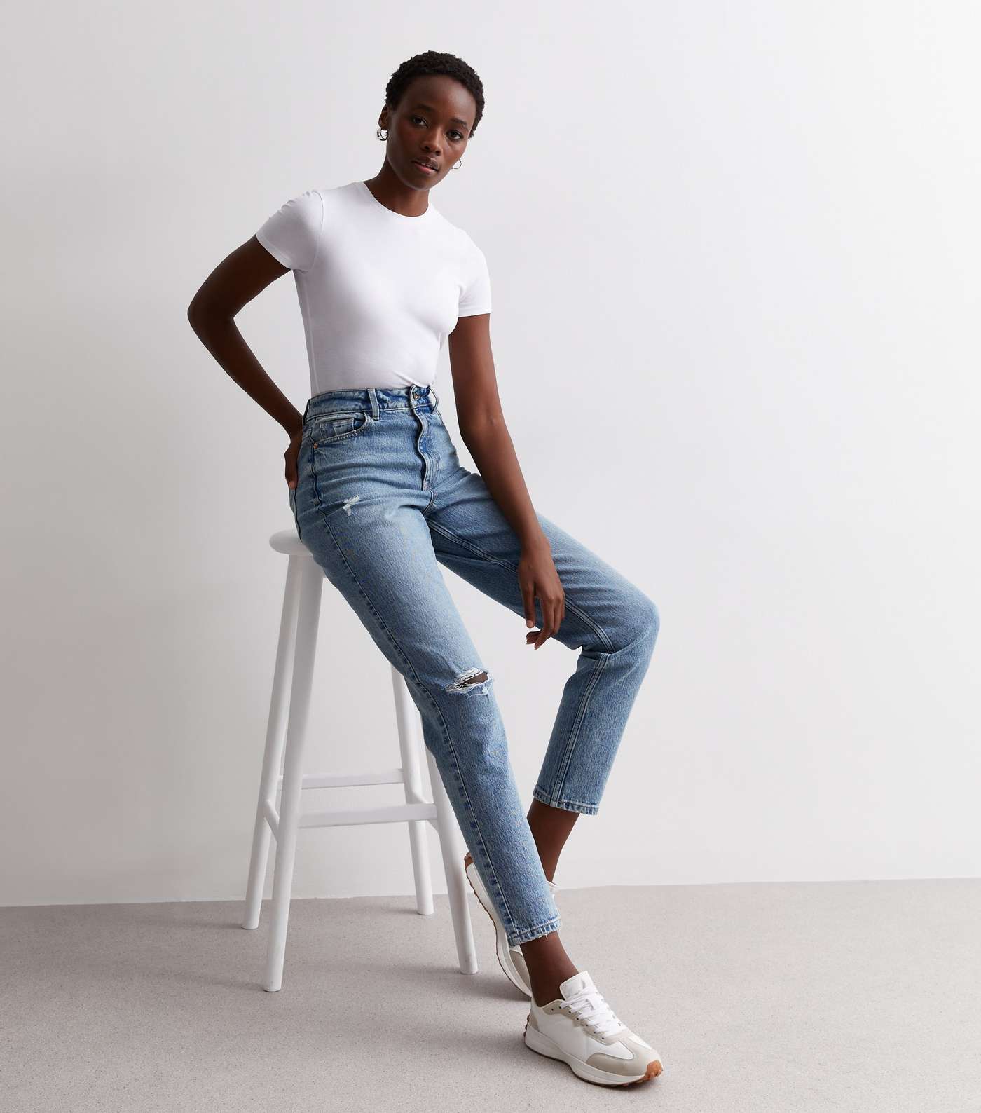 Tall Blue Ripped Knee Tori Mom Jeans Image 6