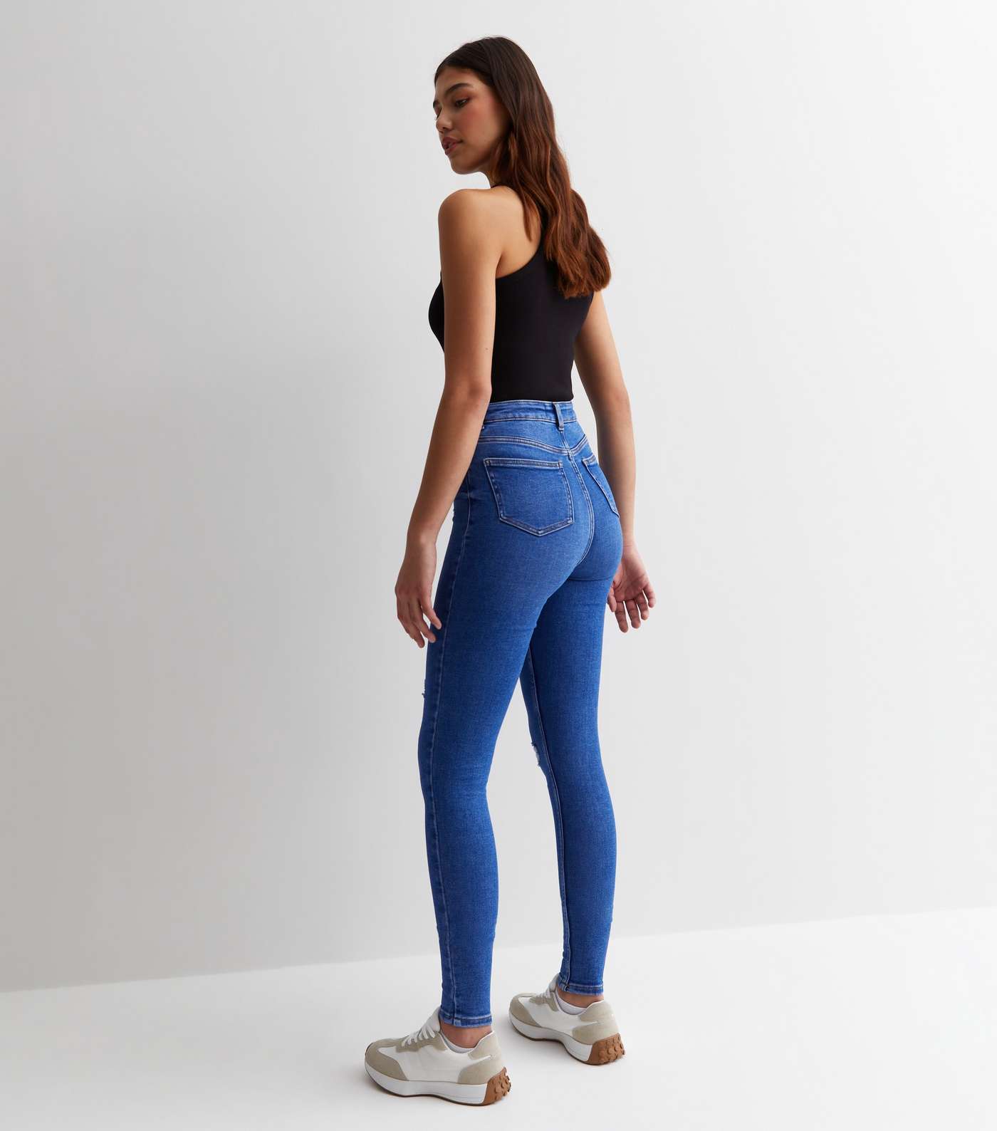 Tall Blue Ripped Knee Hallie Super Skinny Jeans Image 5