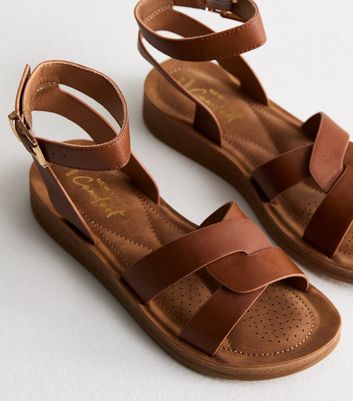 Wide leather online sandals