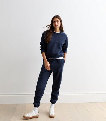 Cropped navy sweatshirt best sale