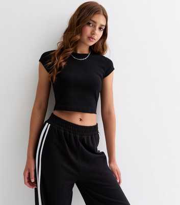 bauchfreie-tops-f-r-m-dchen-crop-tops-new-look