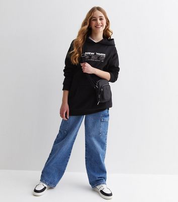 Hoodie and jeans 2025 outfit girl