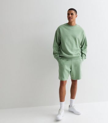 Men's Light Green Crew Neck Oversized Sweatshirt New Look