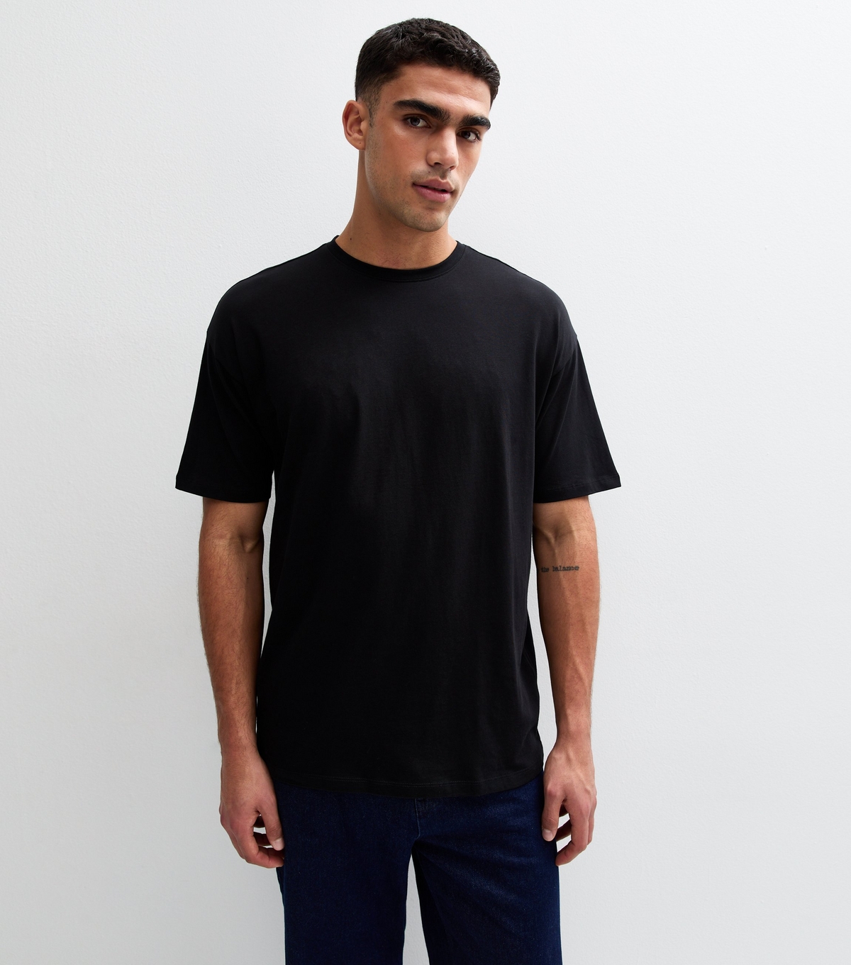 Men's Black Cotton Crew Neck Oversized T-Shirt New Look