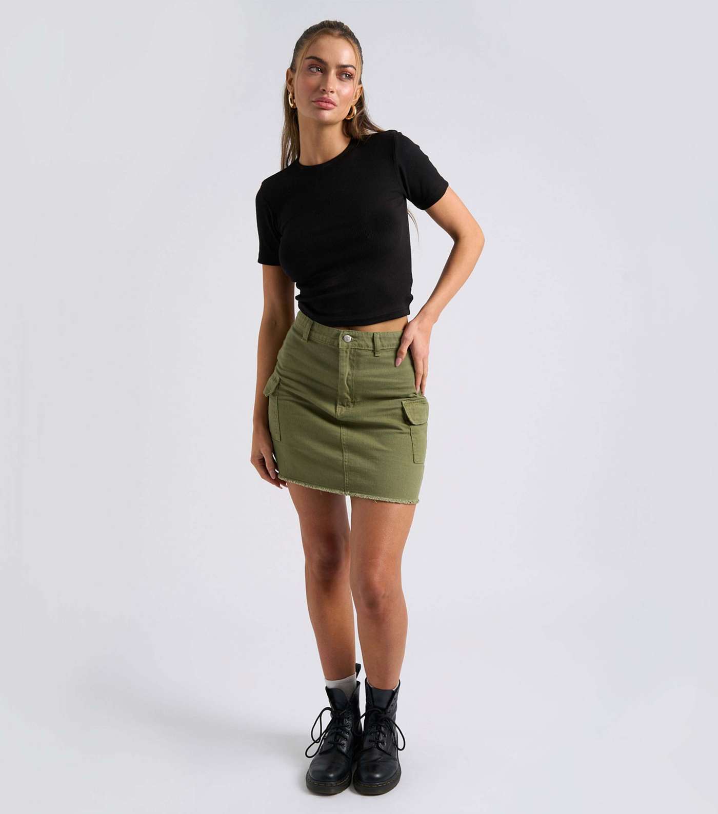 Urban Bliss Khaki Cargo Mini Skirt Image 3