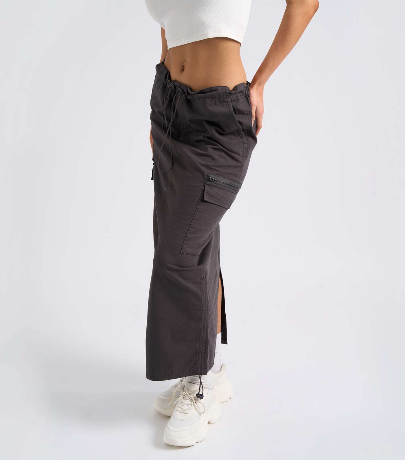 Urban Bliss Dark Grey Parachute Midi Skirt Image 3