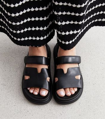 Black Leather-Look Chunky Sliders New Look