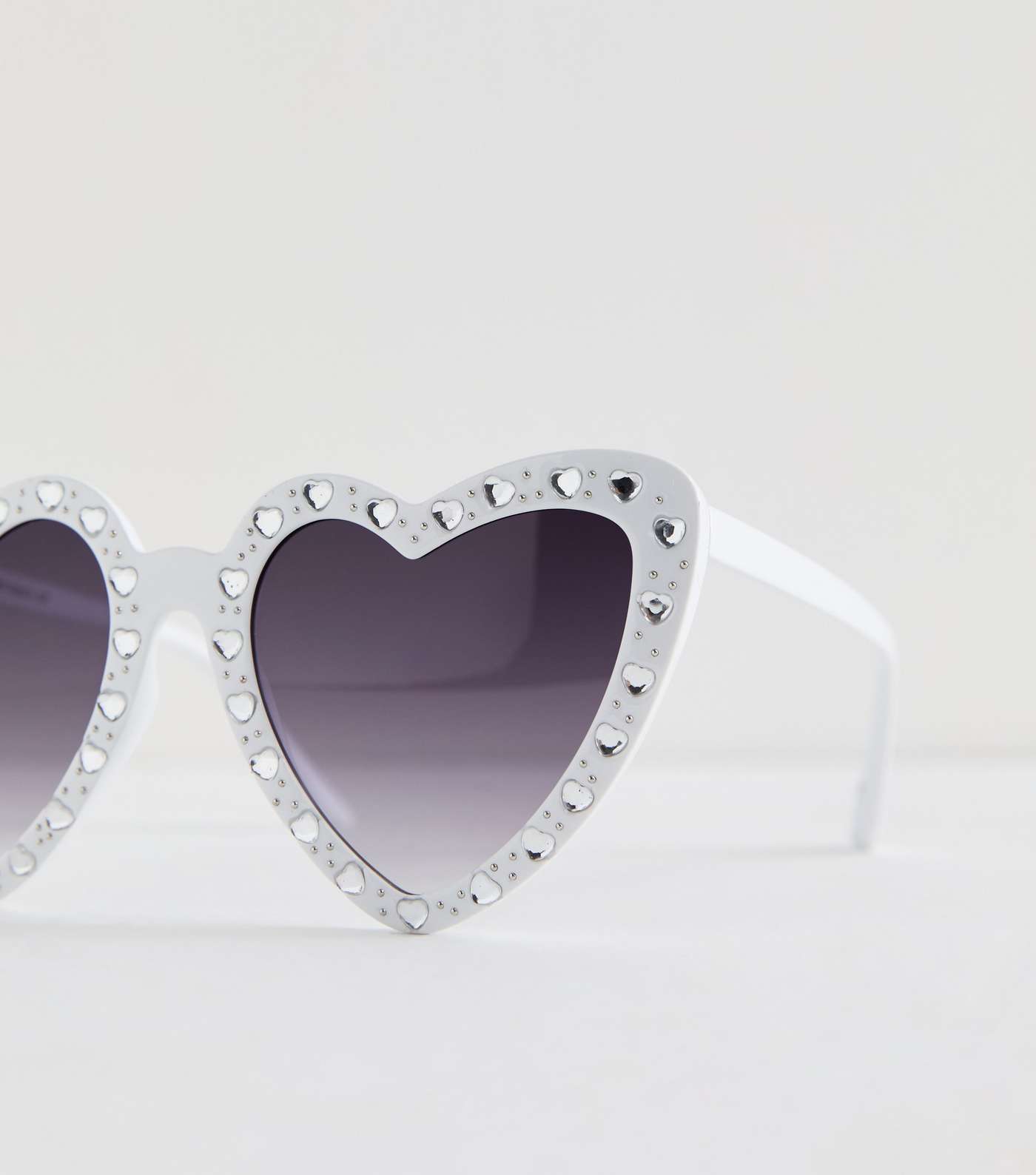 White Heart Frame Hen Party Sunglasses Image 3