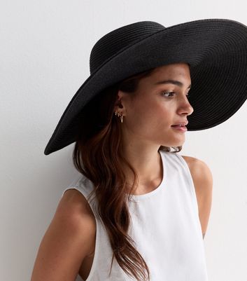 Black floppy hat new deals look