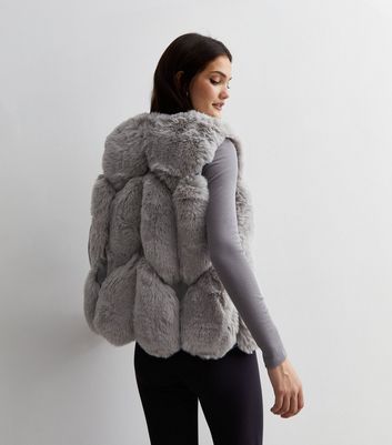 Grey fur gilet new on sale look