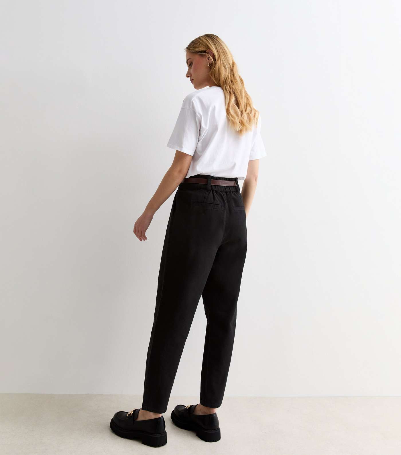 Black High Waist Tapered Cotton Trousers Image 4