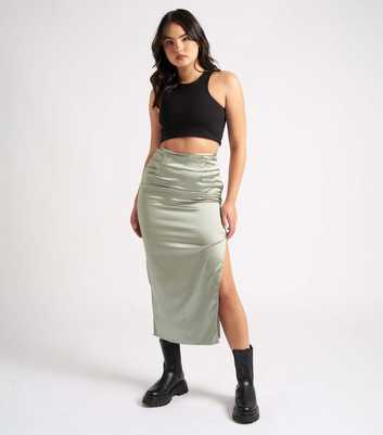 Urban Bliss Green Satin Split Hem Midaxi Skirt