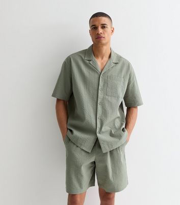 Men's Olive Cotton Short Sleeve Shirt New Look