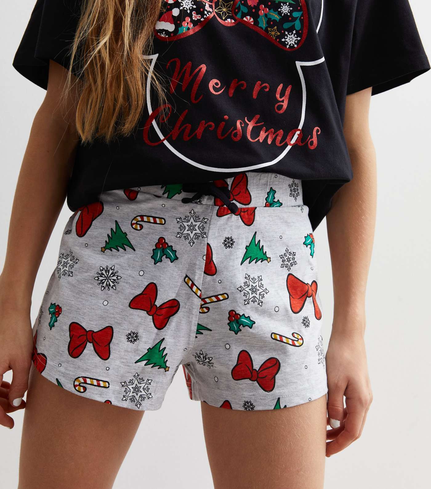 Girls Black Short Pyjama Set with Disney Christmas Minnie Mouse Print Image 3