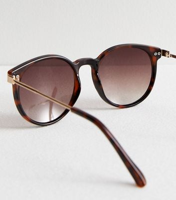 Brown Round Frame Sunglasses New Look