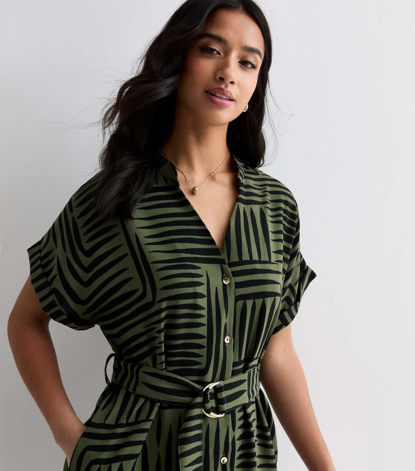 Petite Green Abstract Print Short Sleeve Belted Midi Dress Image 2