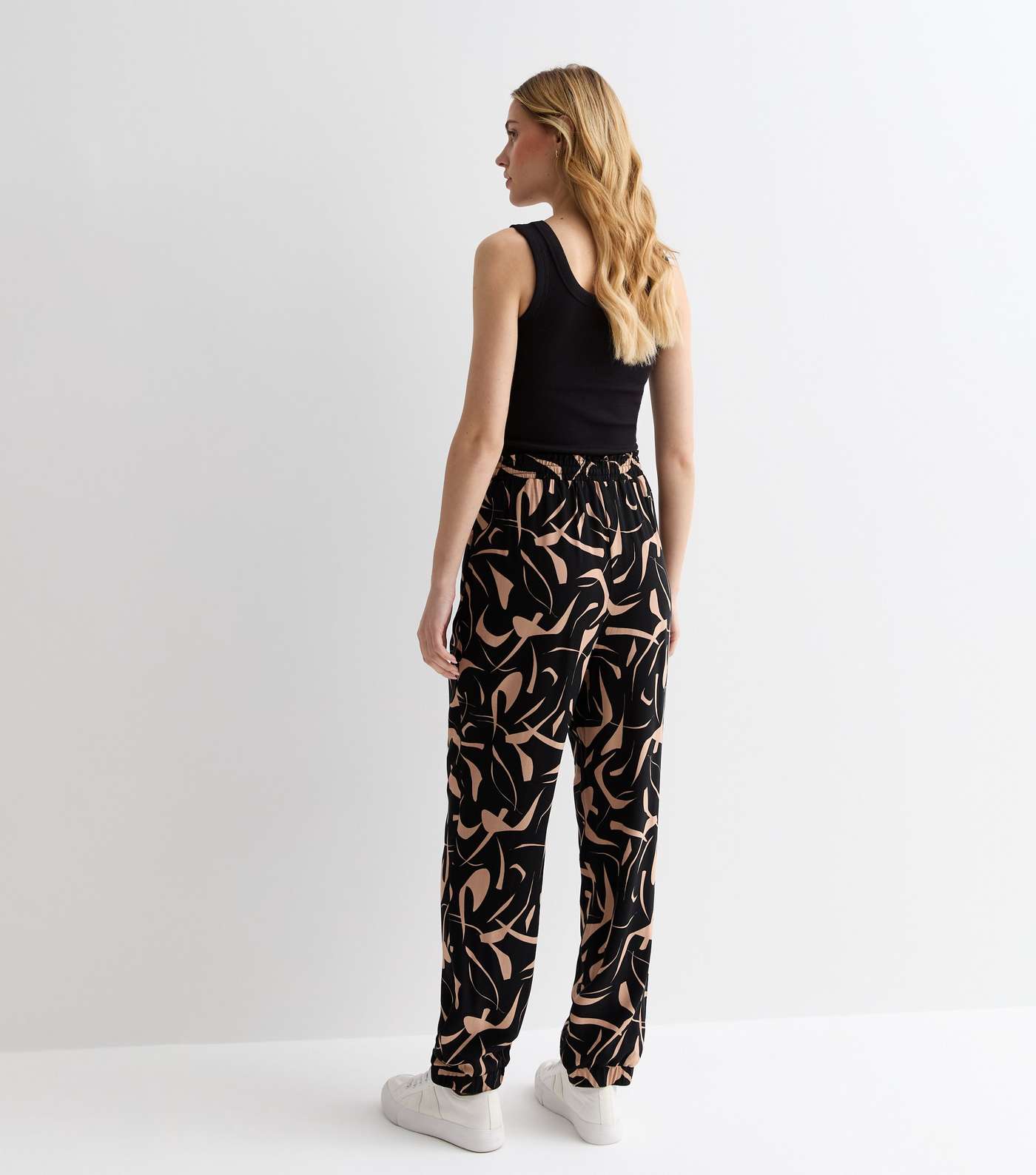 Black Abstract Print Cuffed Joggers Image 4