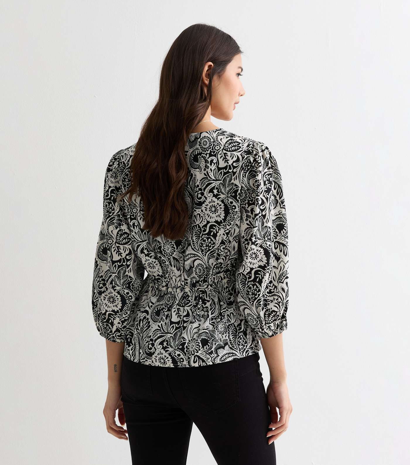 Black Floral Puff Sleeve Blouse Image 4