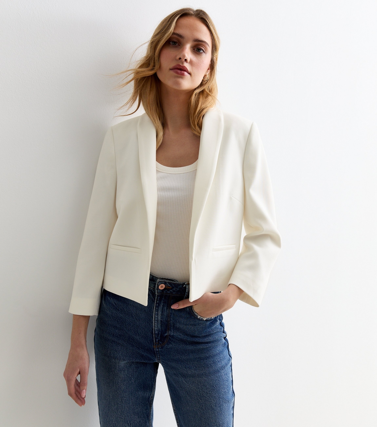 Women's Off White Long Sleeve Crop Blazer New Look