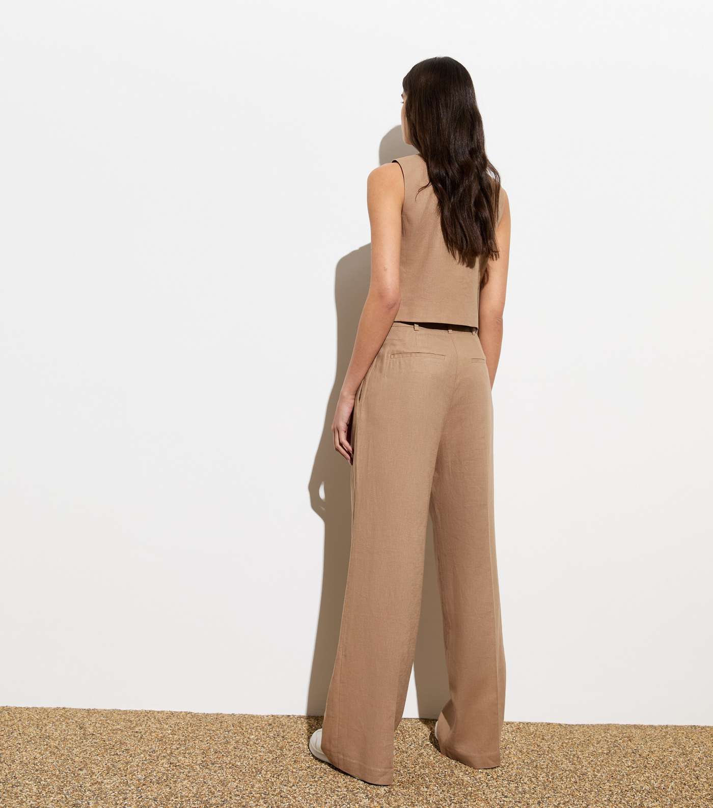 Light Brown Linen-Blend Wide Leg Tailored Trousers Image 4
