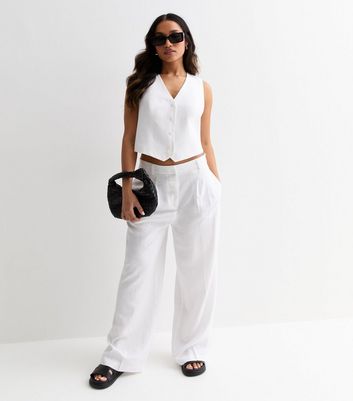 WHITE WAISTCOAT & LINEN TROUSERS - Petite Side of Style