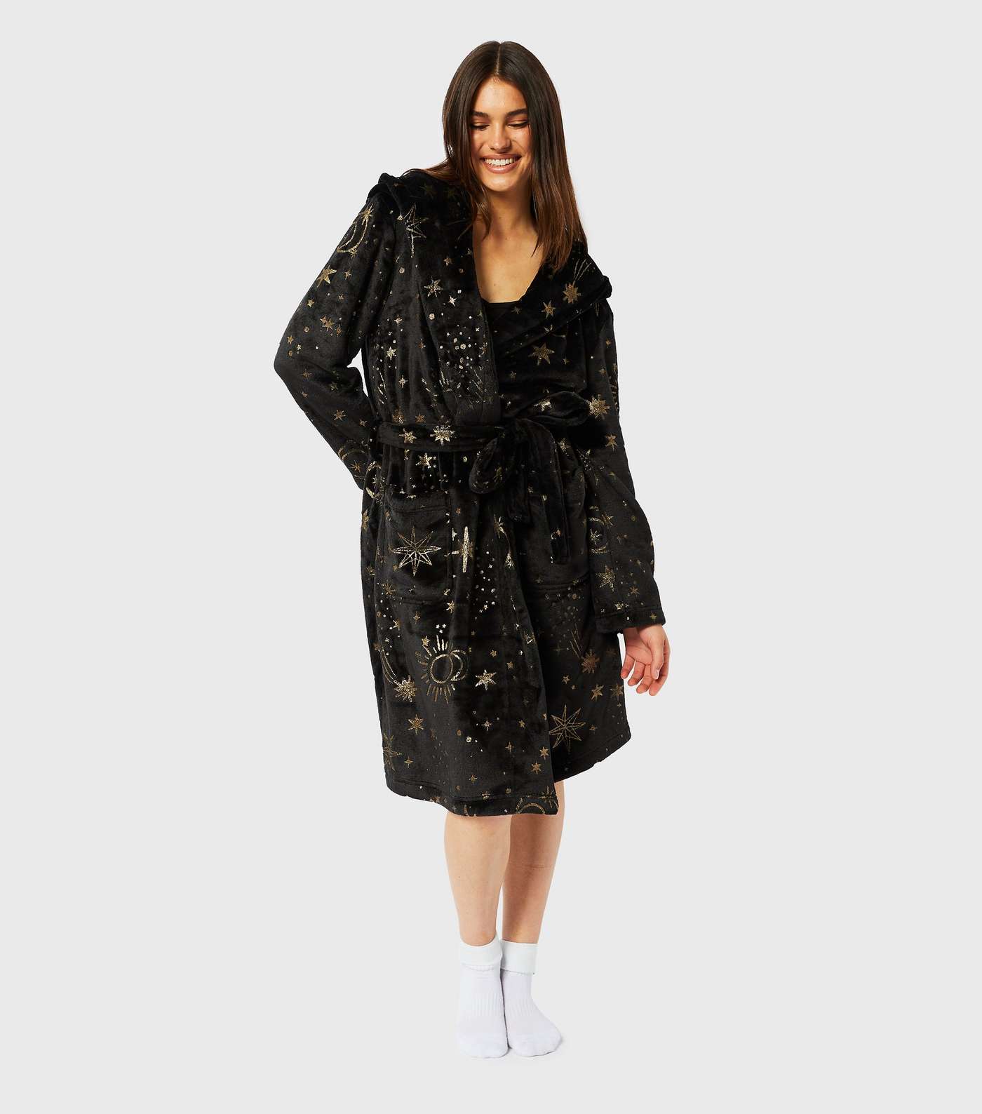 Skinnydip Black Star Print Fleece Dressing Gown Image 2