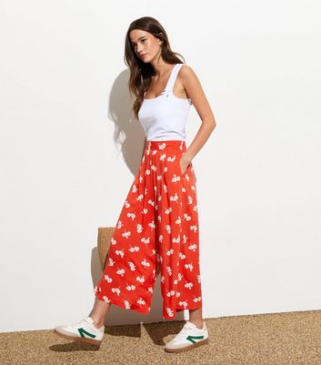 Red Floral Wide Leg Crop Trousers | New Look