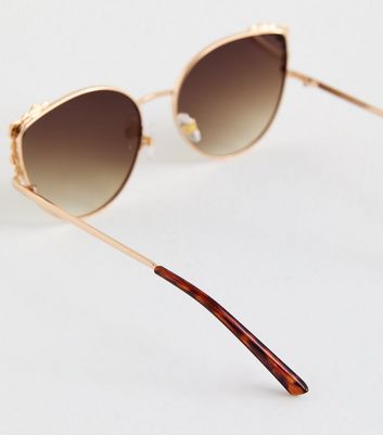 Gold Faux Pearl Round Sunglasses New Look