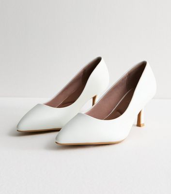 New look wide on sale fit court shoes