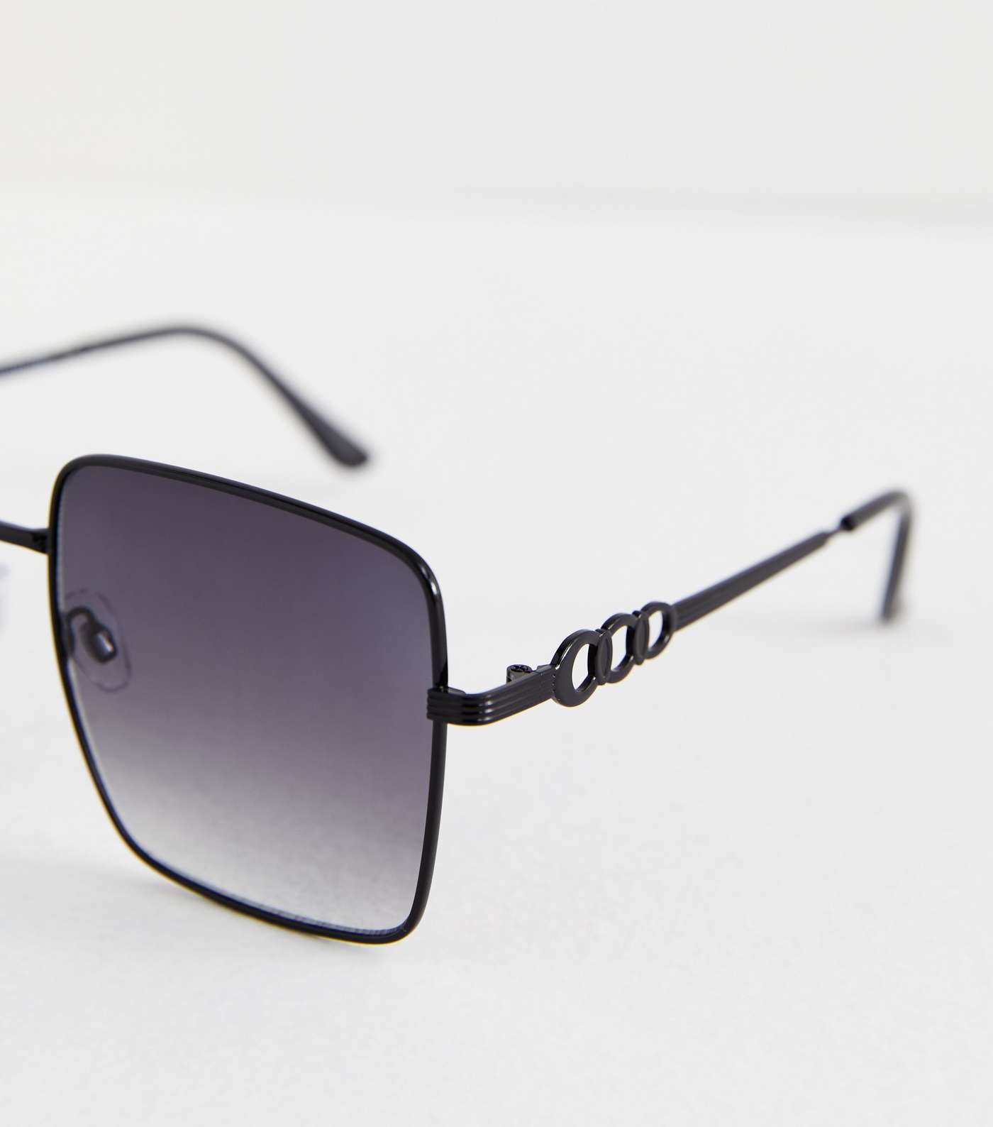 Black Metal Square Frame Sunglasses Image 3