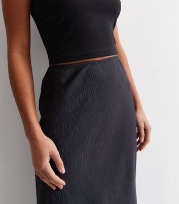 Petite Black Jacquard Satin Bias Cut Midi Skirt New Look
