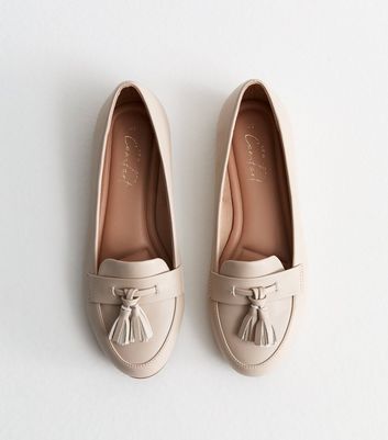 Tasseled store loafers womens