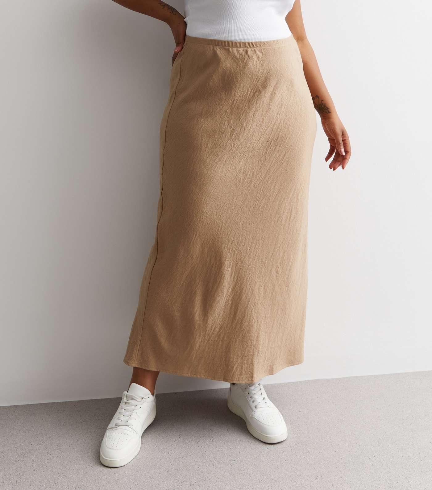 Curves Stone Textured Midi Skirt Image 3